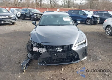 2025 Lexus Is 350 F Sport z USA, uszkodzony, nr VIN JTHGZ1E27S5040102